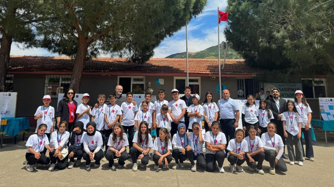 Okulumuzda TÜBİTAK 4006 Bilim Fuarı Düzenlendi...